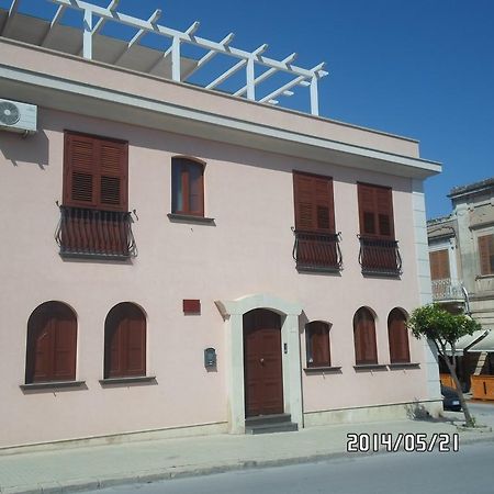 B&B Home Sweet Home Rosolini Ngoại thất bức ảnh